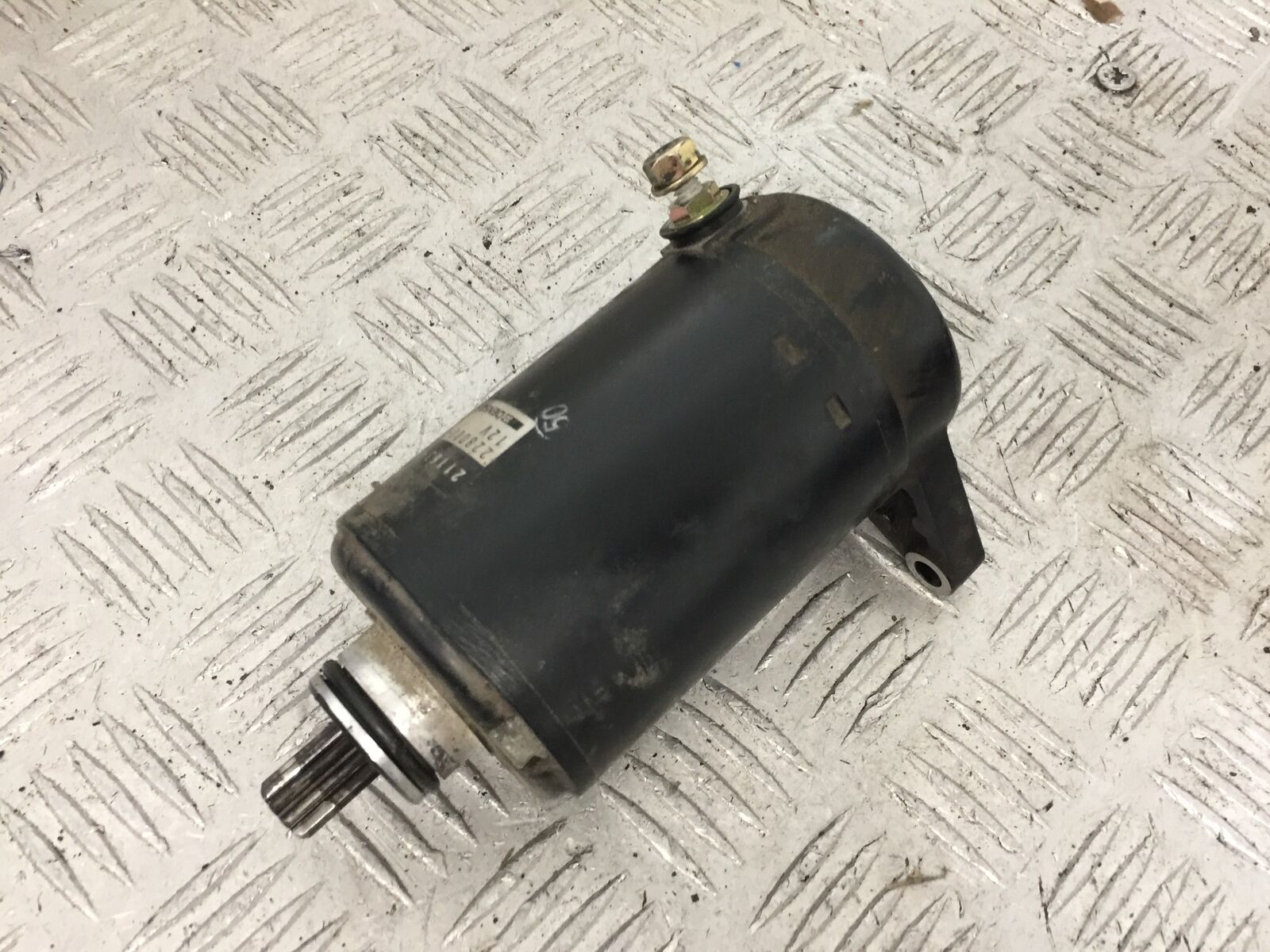 KAWASAKI ZX9R ZX9B STARTER MOTOR  YEAR 1994 (STOCK 860)