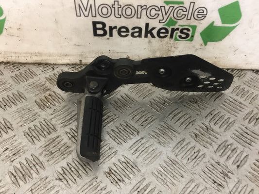YAMAHA MT07 MT-07 FRONT LEFT HANGER  YEAR 2019 (STOCK 784)