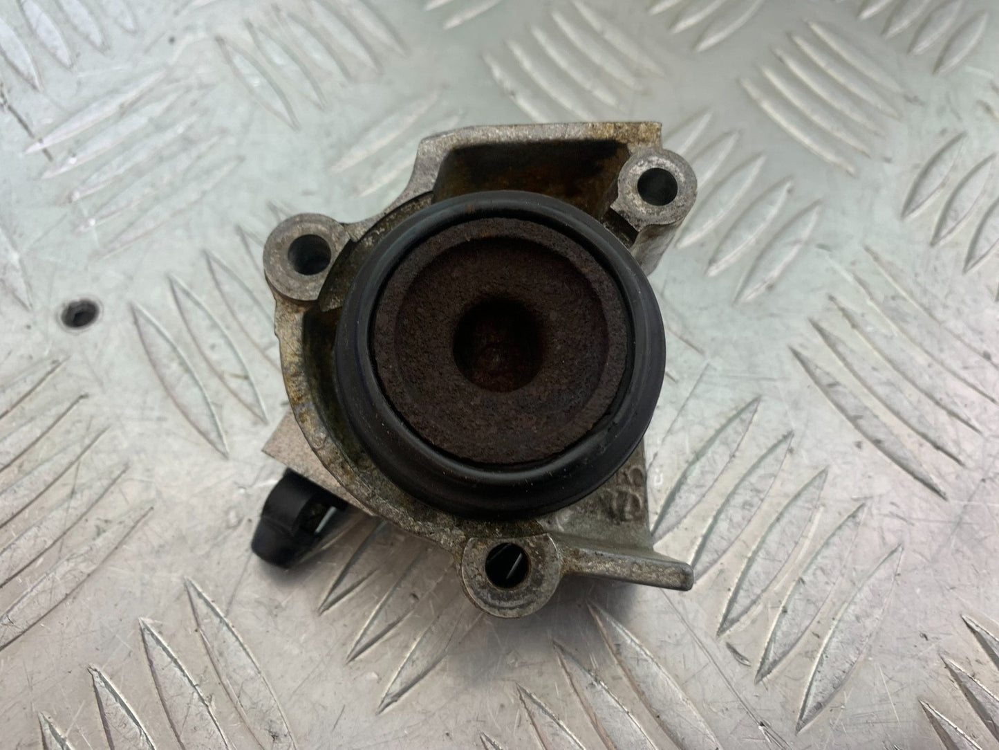 YAMAHA XJR1300 XJR 1300 CLUTCH SLAVE CYLINDER  YEAR  1999-2003 (CMB1119)
