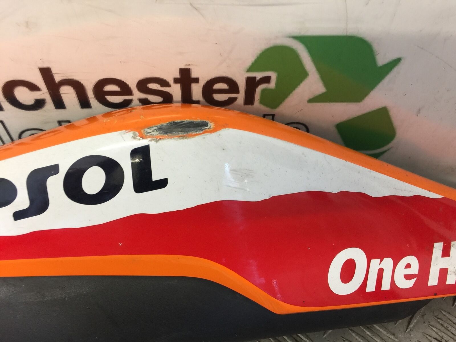 HONDA CBR125 CBR 125 RIGHT SEAT PANEL  YEAR 2011-2017 (STOCK 334)