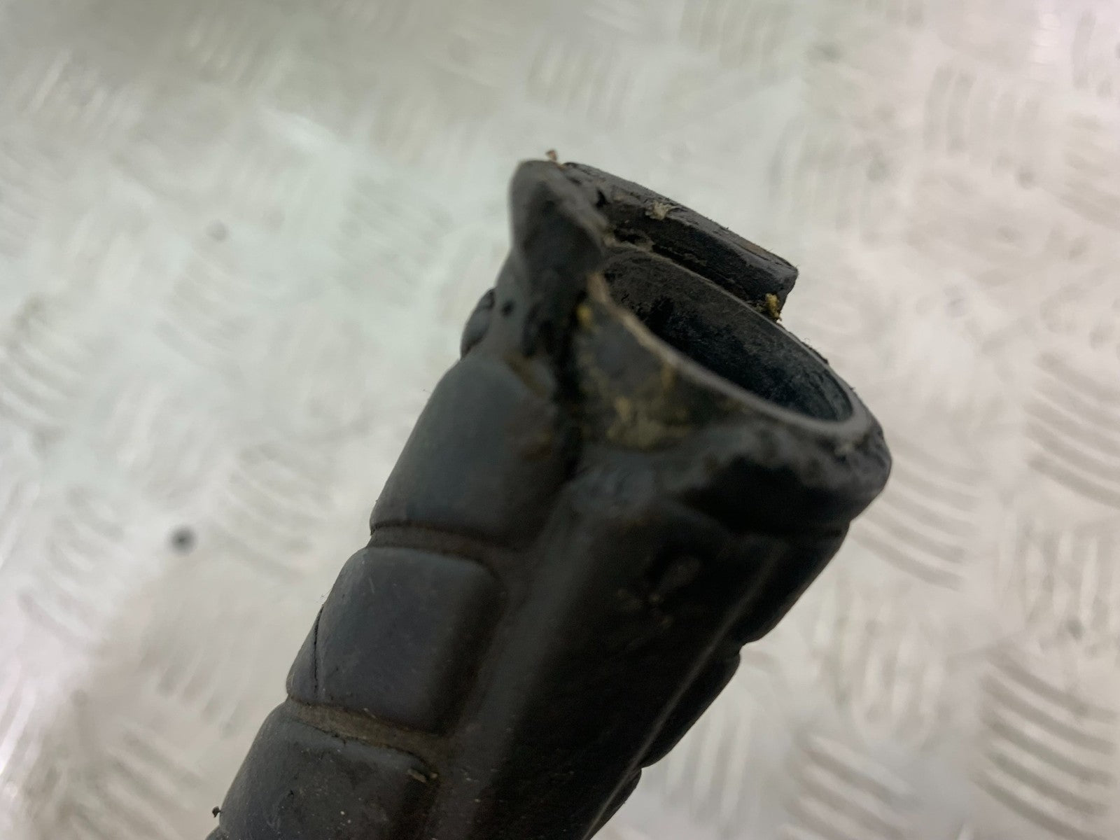 TRIUMPH TROPHY 900 RIGHT SWITCH GEAR YEAR 1991-95 (CMB1251)