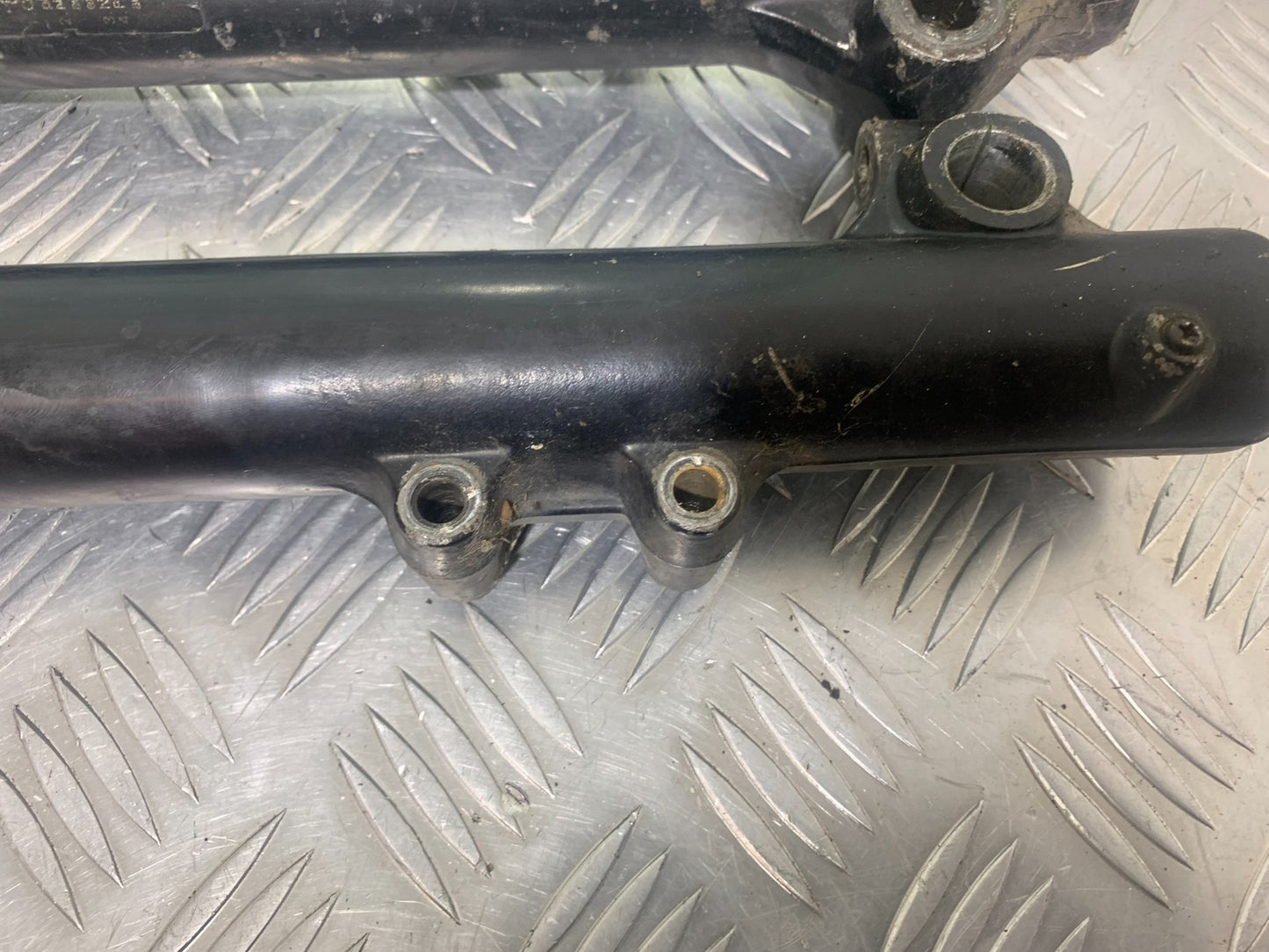 KAWASAKI GT550 GT 550 FORKS YEAR 1984-87 (CMB1141)