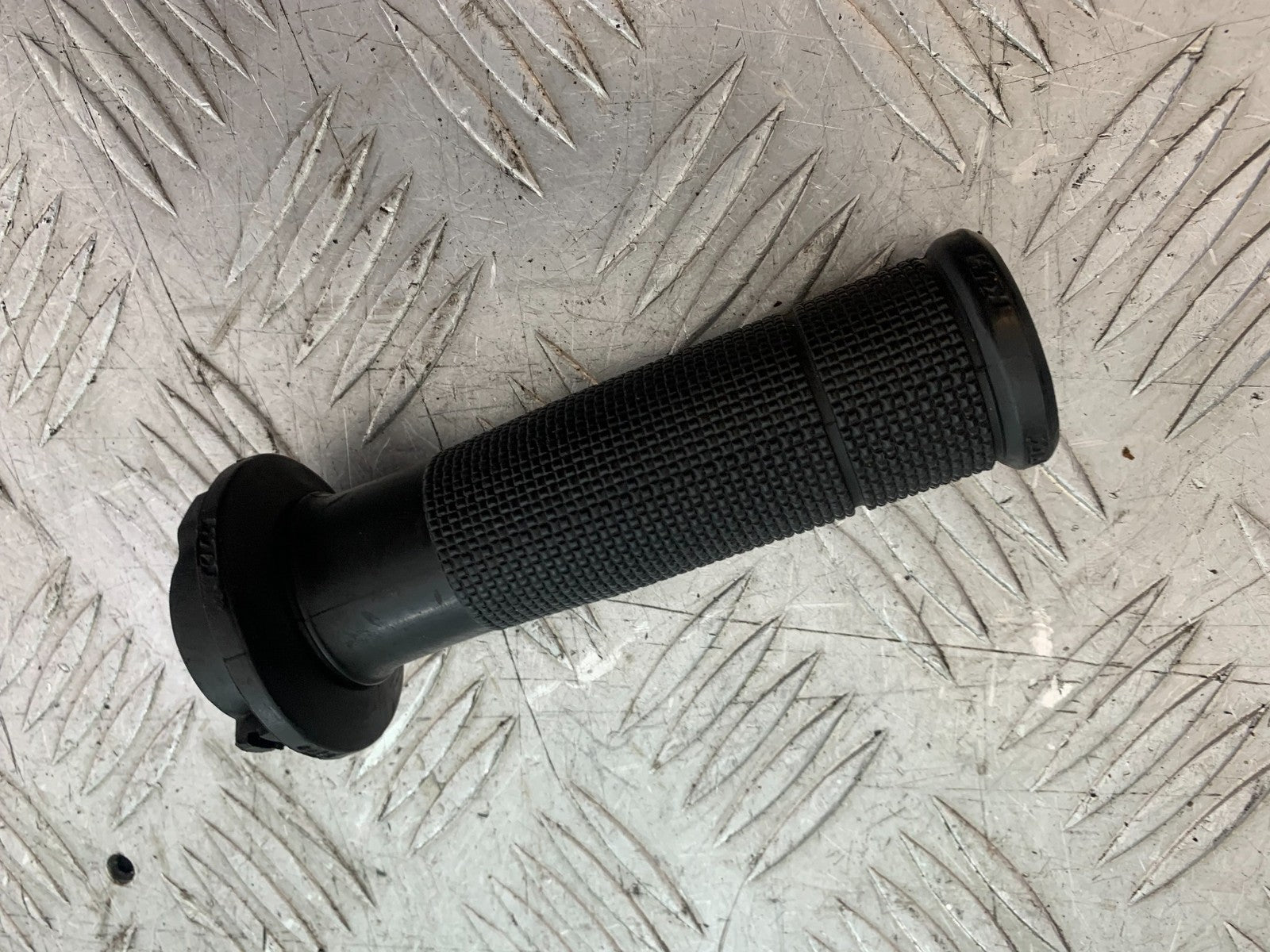 KTM DUKE 125 THROTTLE TWIST GRIP  YEAR 2012-2016 (CMB1317)