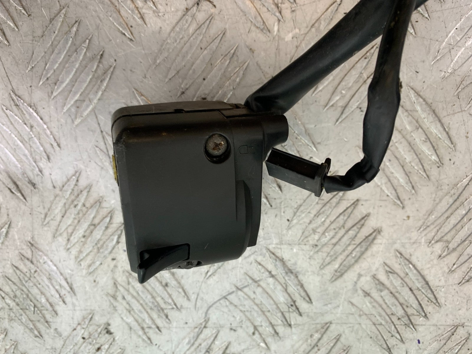 KAWASAKI ZX6R ZX6 J LEFT SWITCH GEAR   YEAR 2000 (CMB1312)