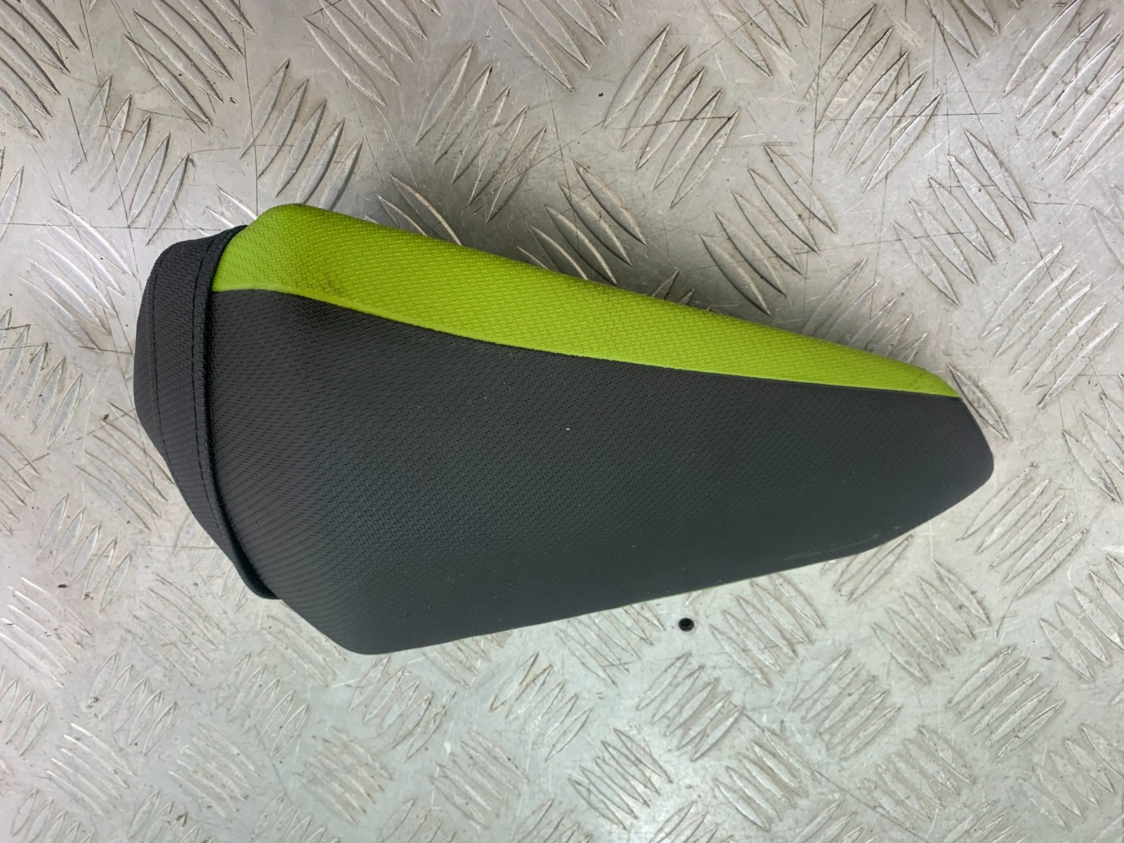 KAWASAKI Z125 Z 125 FRONT SEAT  YEAR  2018-2023 (CMB1167)