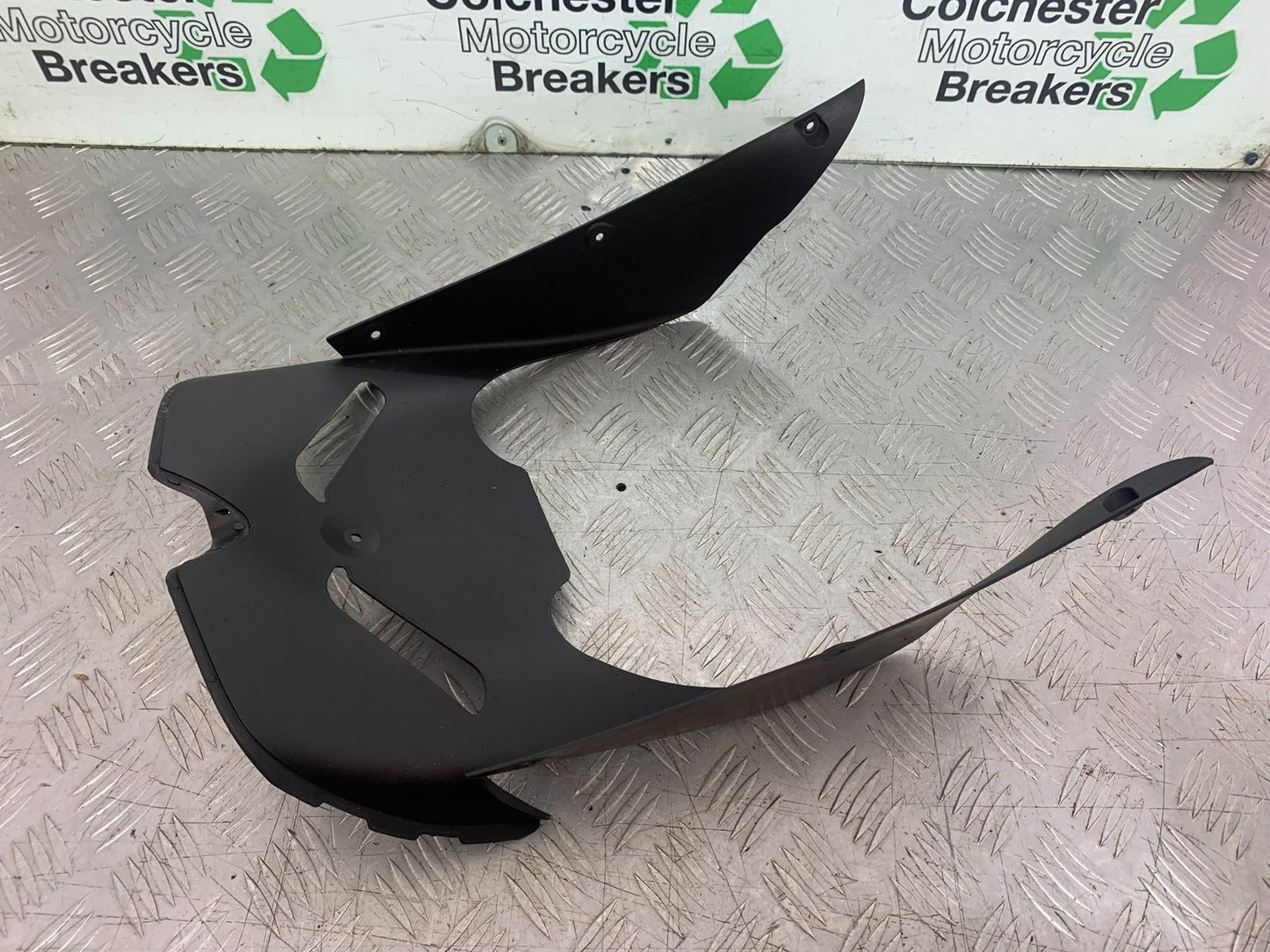 KAWASAKI ZX10R ZX10 R FAIRING V-PIECE  2008-2010 (CMB1206)