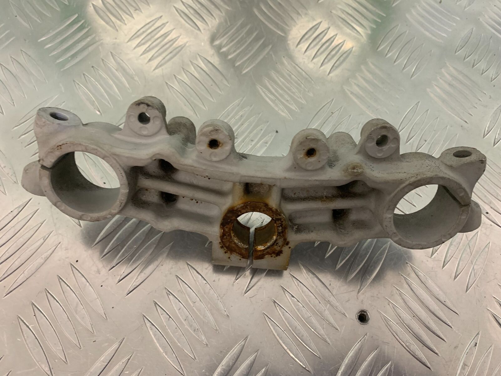 YAMAHA XT250 XT 250 TOP YOKE  YEAR 1980-1982  (STOCK 944)