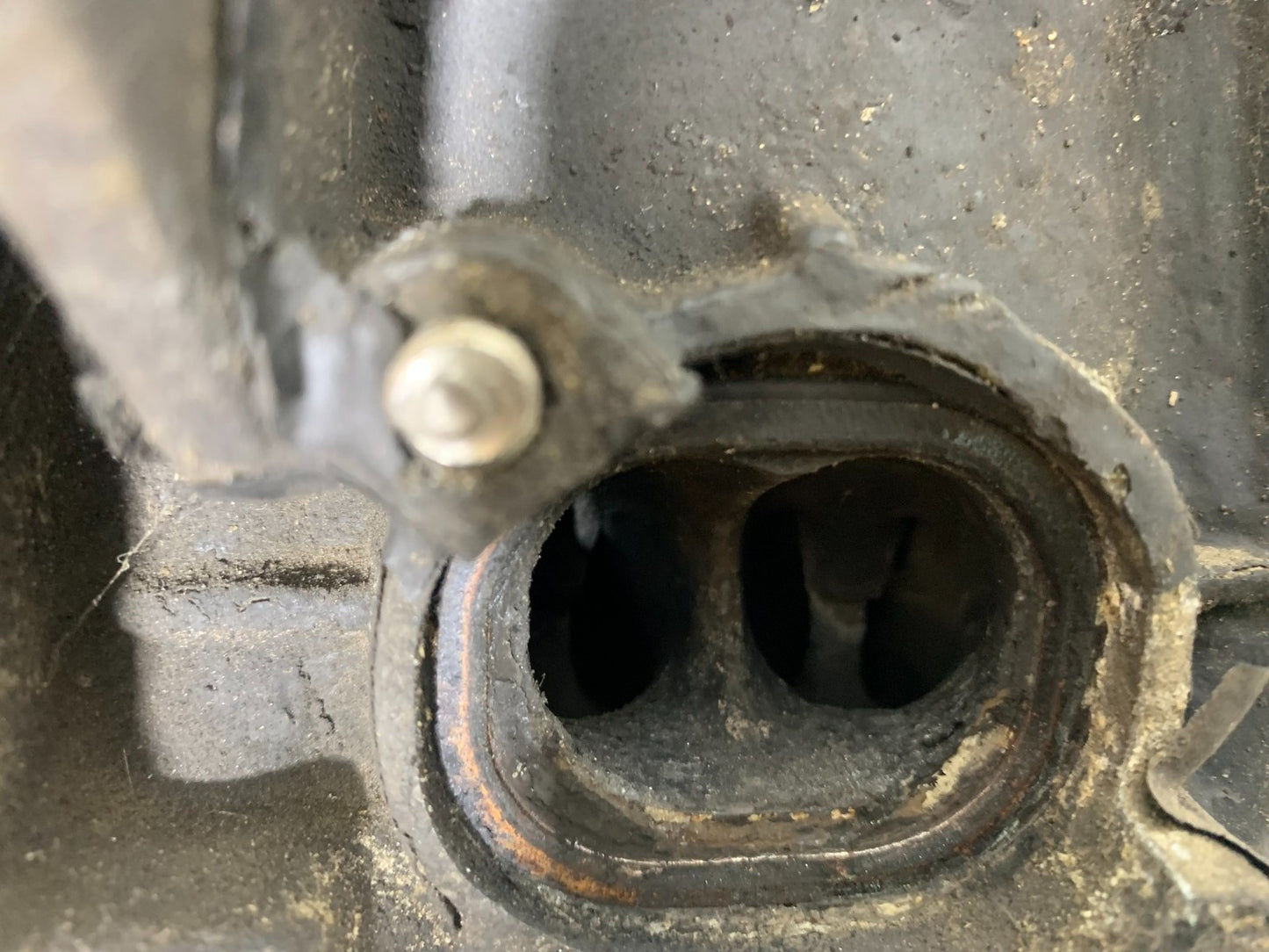 TRIUMPH 955i SPRINT ST CYLINDER HEAD AND CAMS   YEAR 1999-2004
