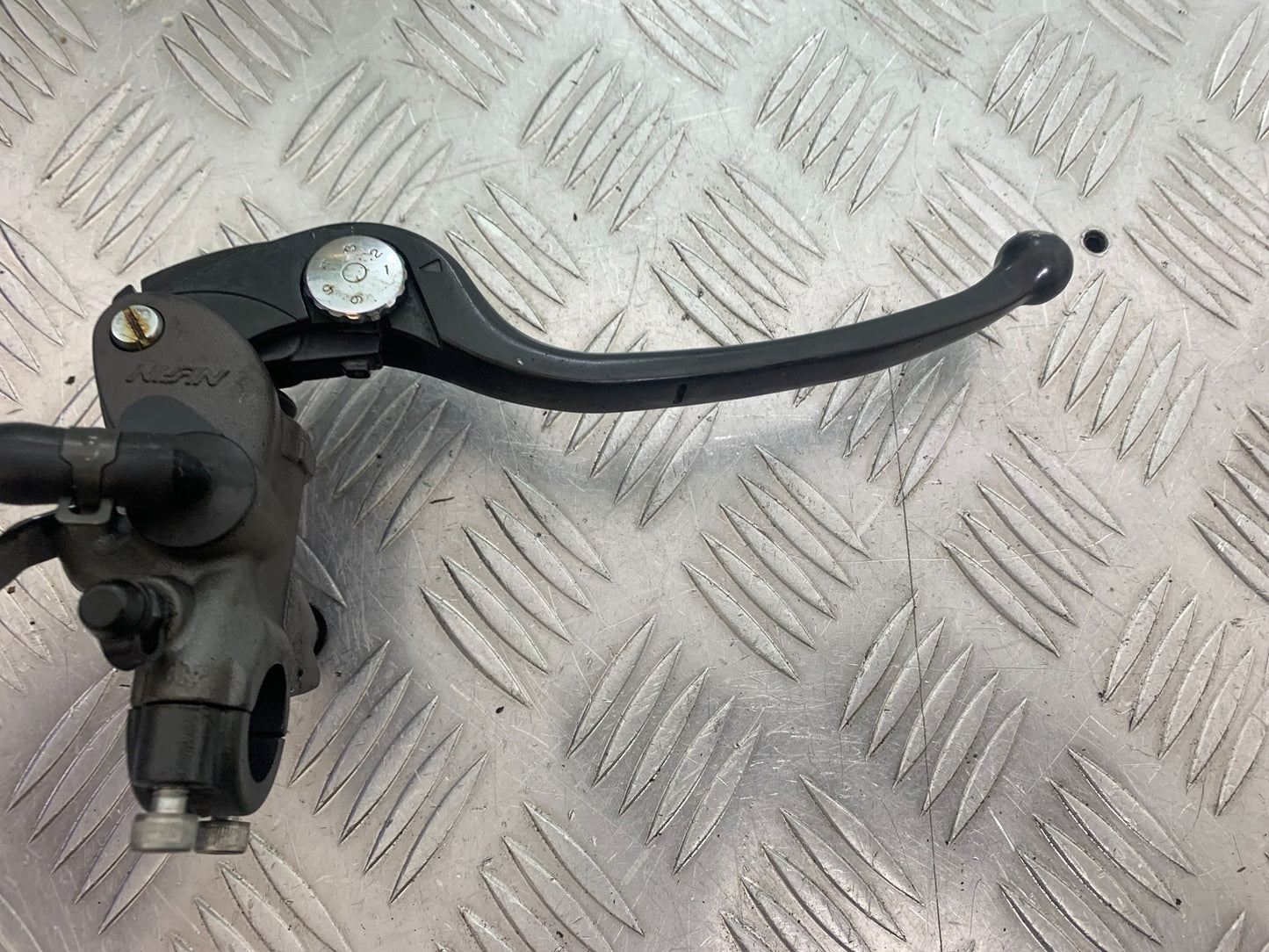 KAWASAKI ZX6R FRONT BRAKE MASTER CYLINDER YEAR 2009-2012 (CMB1136)
