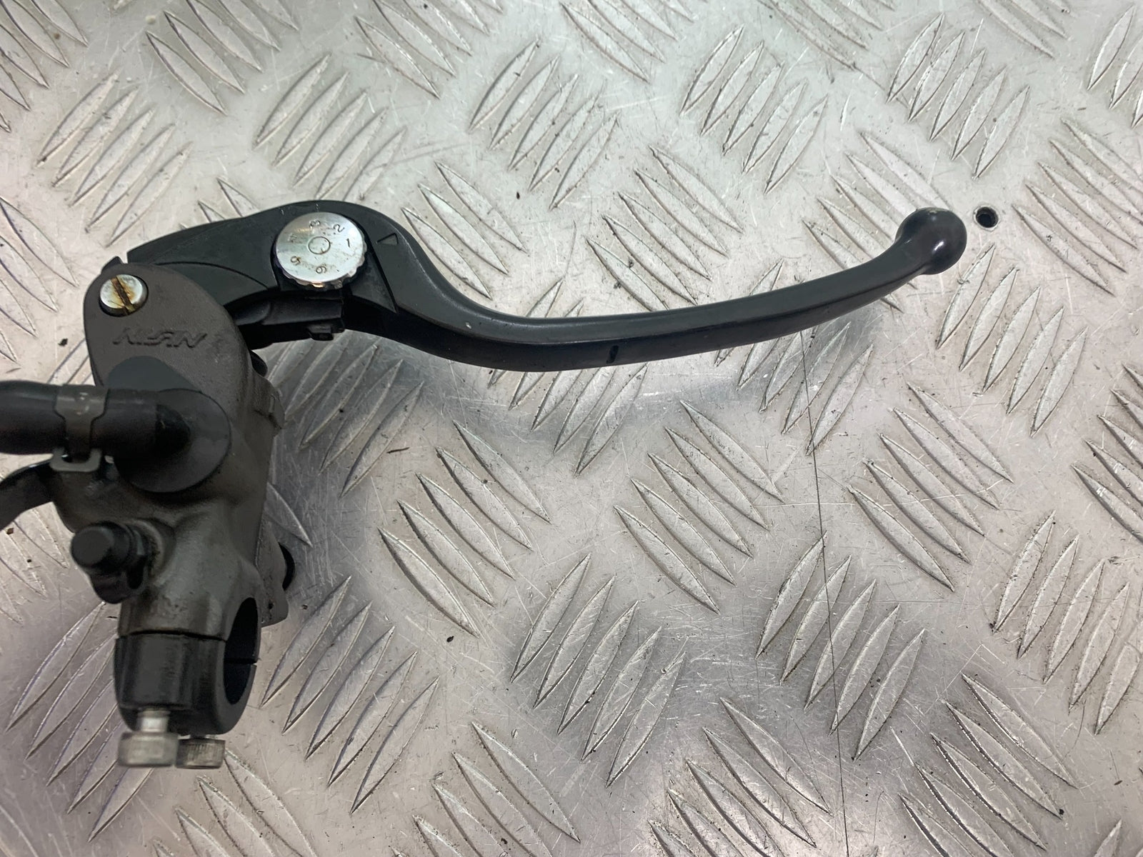 KAWASAKI ZX6R FRONT BRAKE MASTER CYLINDER YEAR 2009-2012 (CMB1136)