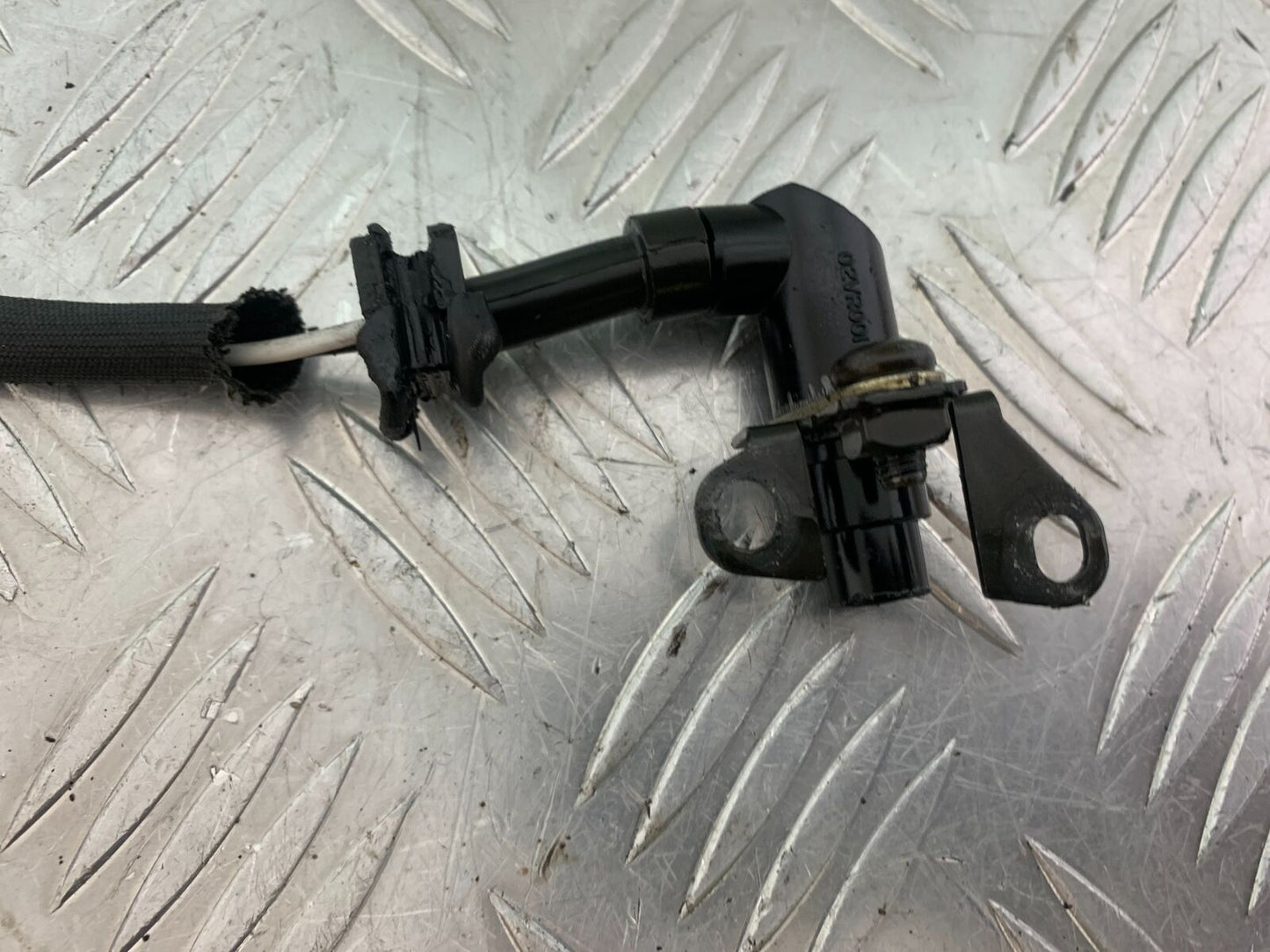 TRIUMPH 955i SPRINT ST IGNITION PICK UP SENSOR YEAR 1999-2004 (STOCK 735)