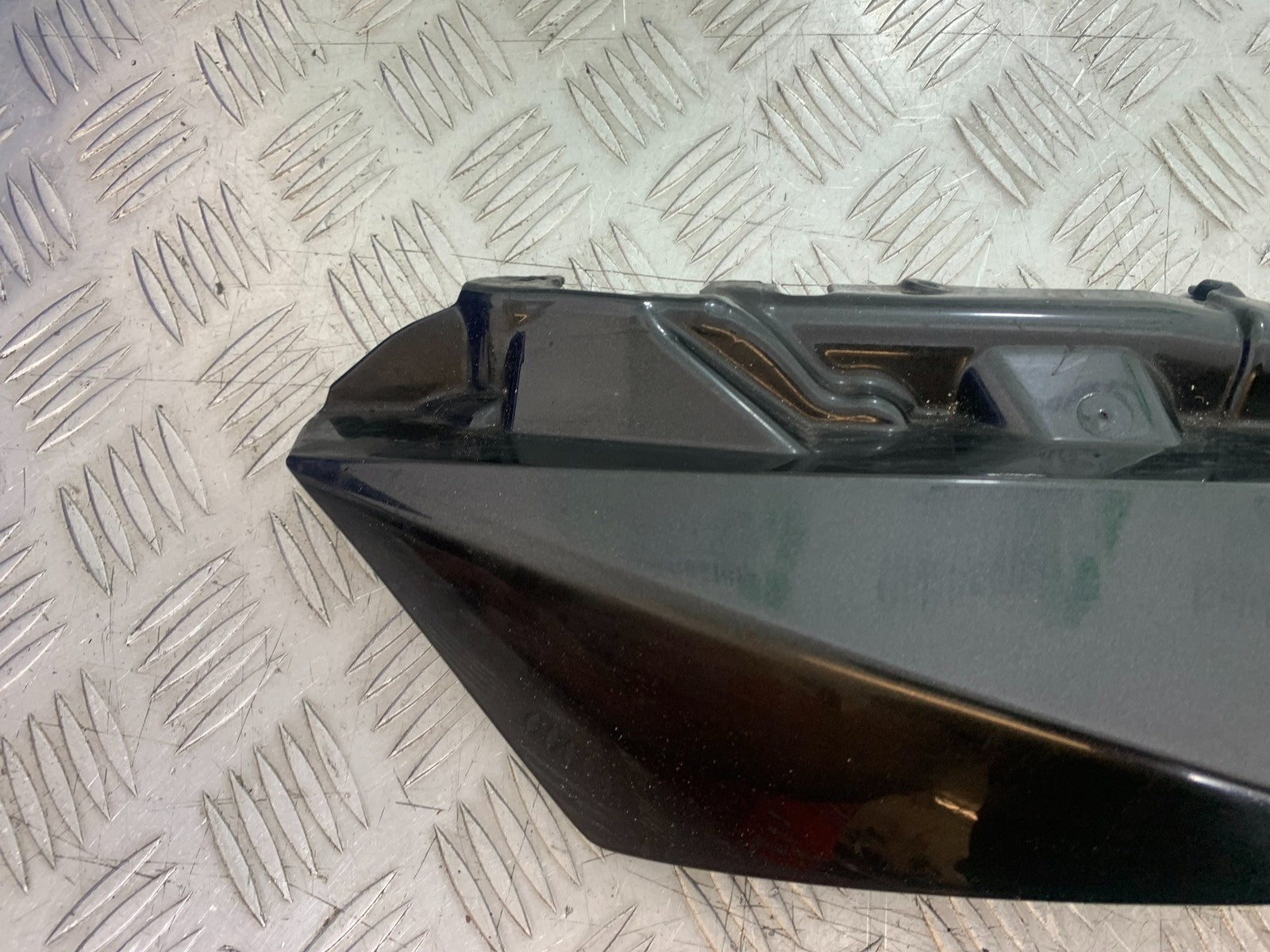 KTM 990 SUPER DUKE LEFT SEAT PANEL YEAR 2007-2011  (CMB1207)
