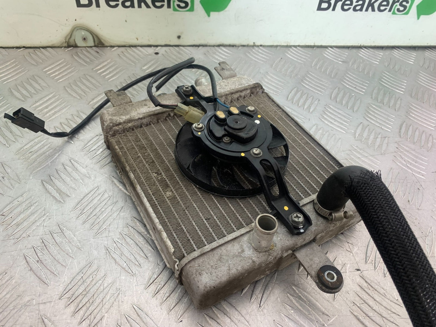 SUZUKI AN 200 UH 200 RADIATOR AND FAN  YEAR 2007-2009 (CMB1256)