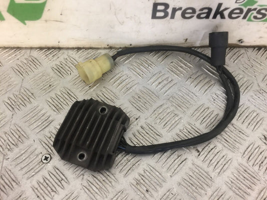KAWASAKI ZX6R ZX6 J REGULATOR   YEAR 2000  (STOCK 456)