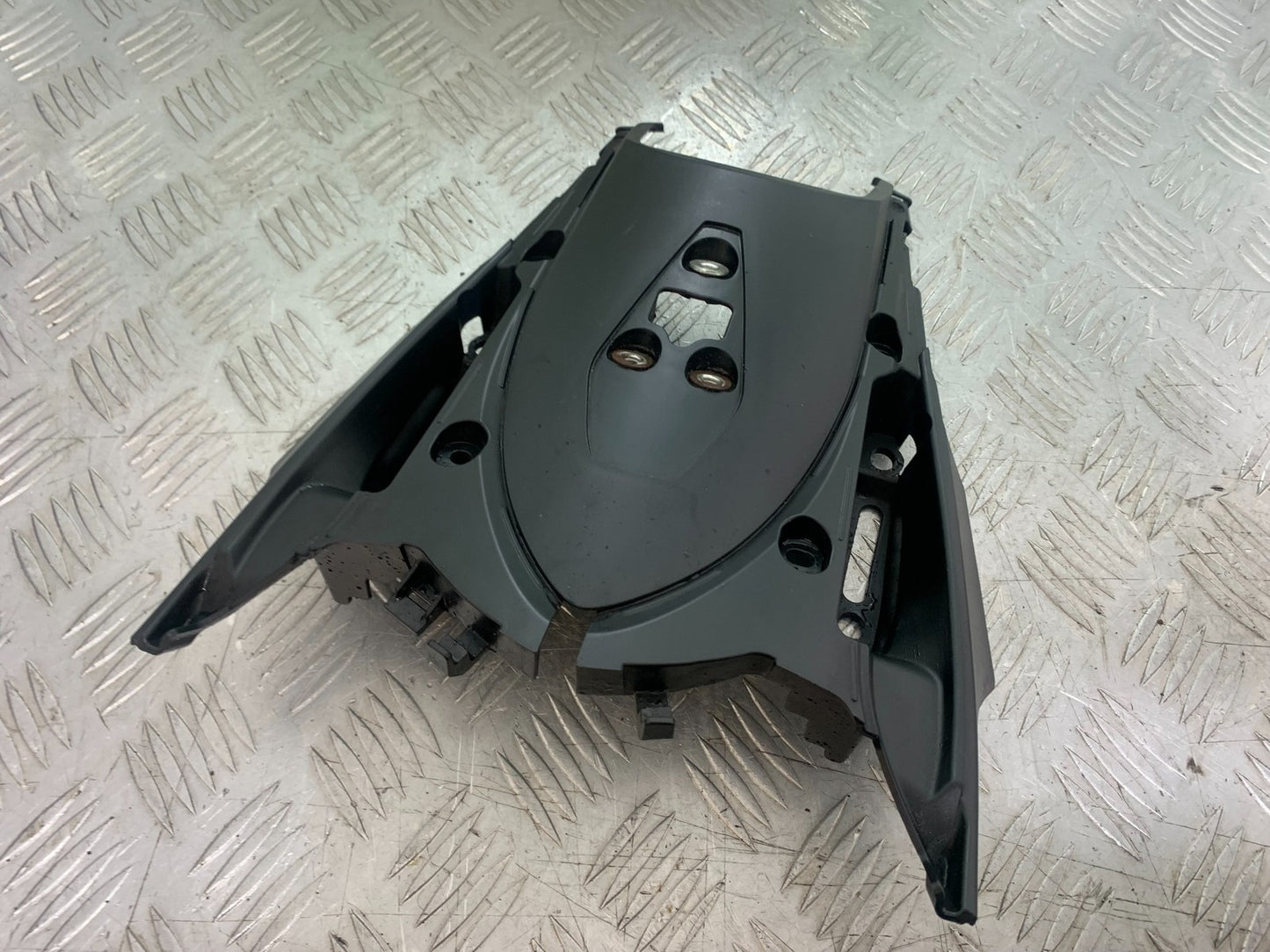 HONDA CBR1000 rr FIREBLADE UNDERTRAY  YEAR 2012-2016 (CMB1198)