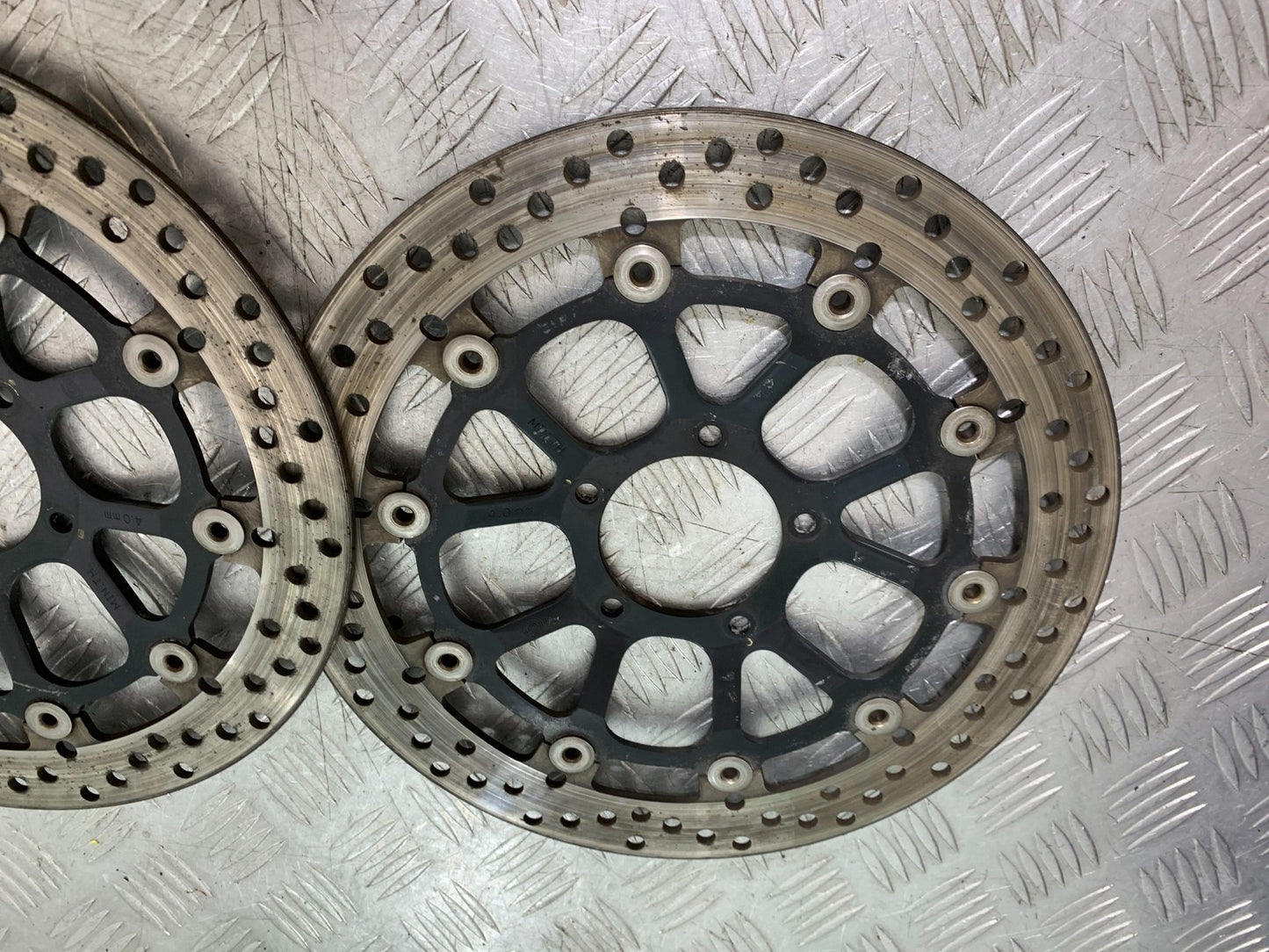 DUCATI 848 FRONT BRAKE DISCS YEAR 2008-2010 (CMB1323)