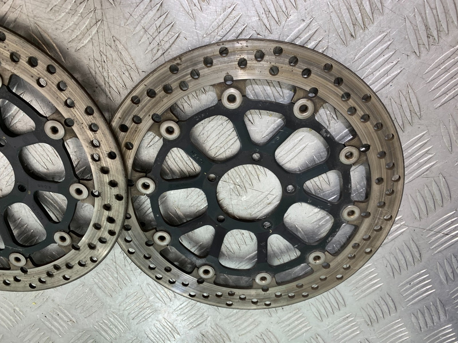 DUCATI 848 FRONT BRAKE DISCS YEAR 2008-2010 (CMB1323)