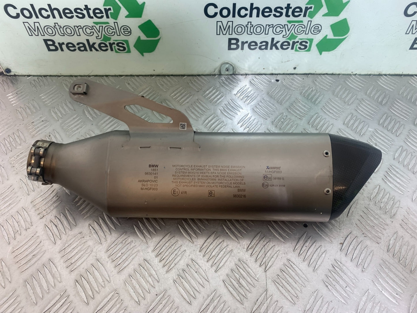 BMW M1000 R AKRAPOVIC SILENCER   YEAR 2023-2024 (CMB1140)
