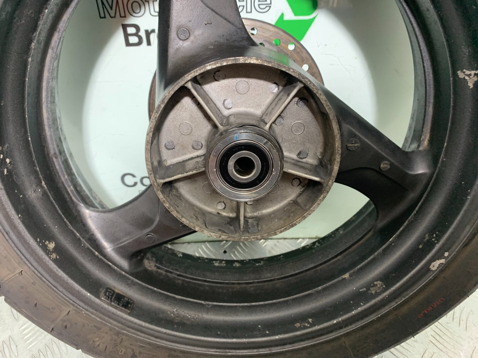 HONDA CB600 CB 600 HORNET REAR WHEEL    YEAR 1998-2002 (CMB1297)