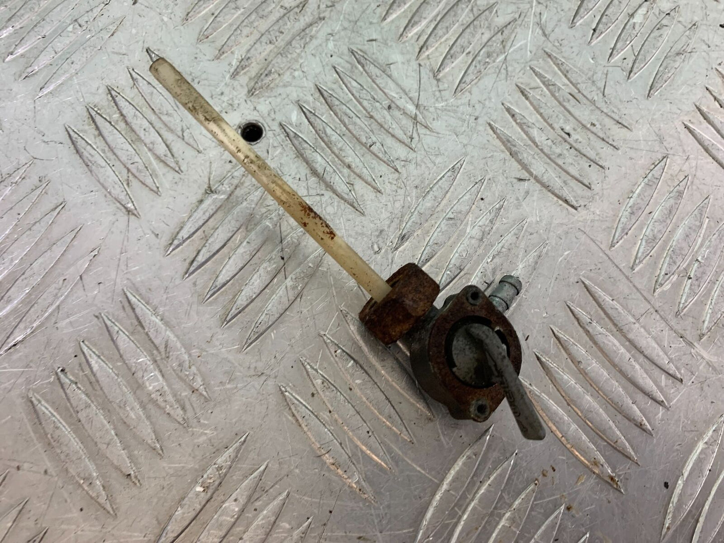 HONDA CX500 CX 500 PETROL TAP  YEAR 1978-81  (CMB1079)