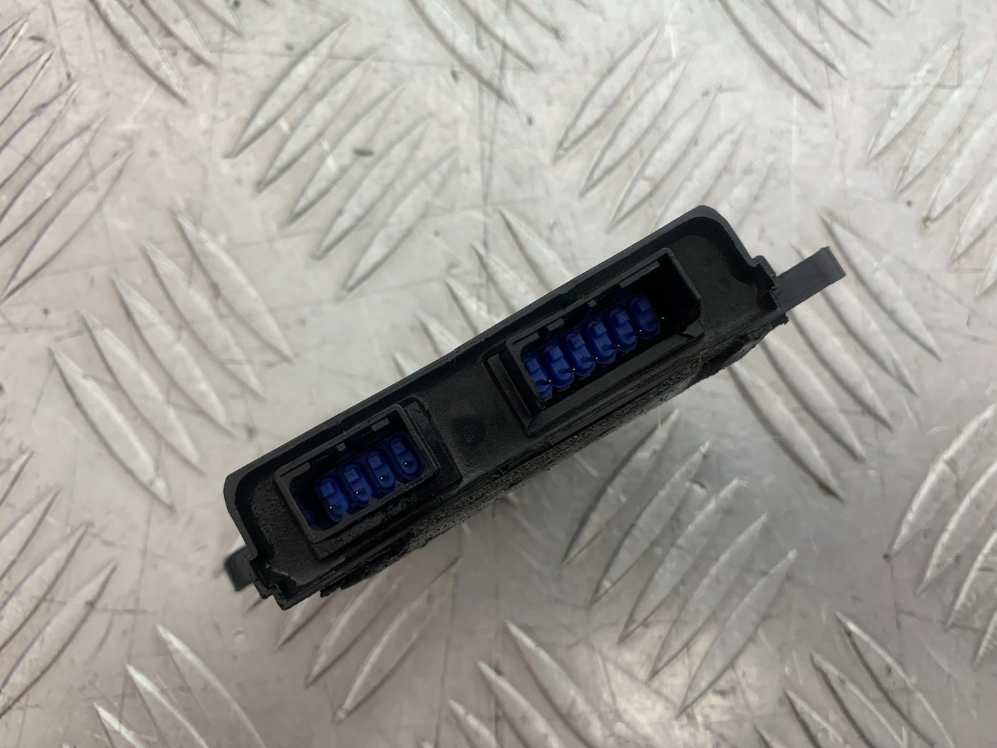 YAMAHA YZF R7 HEADLIGHT CONTROL RELAY   YEAR 2022-2025 (CMB1255)