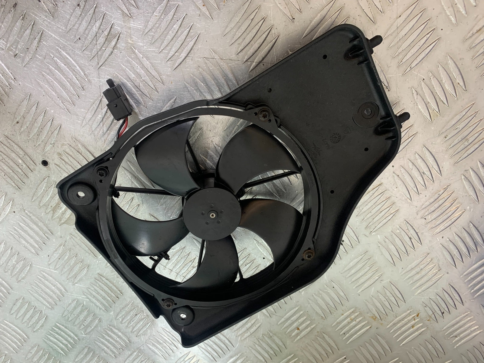 MV AGUSTA 800 F3 RADIATOR FAN  YEAR 2013-2016 (CMB1152)
