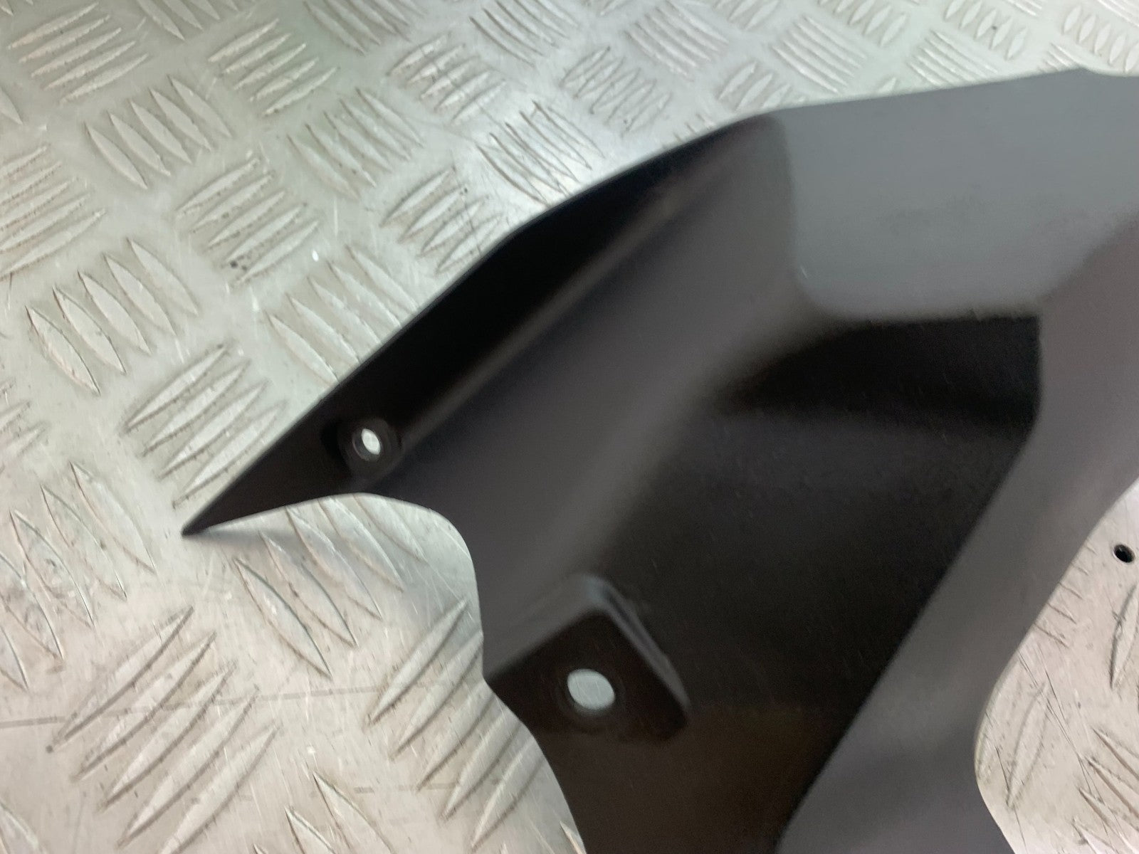 KTM 125 DUKE INFILL PANEL YEAR 2018-2023 (CMB1185)