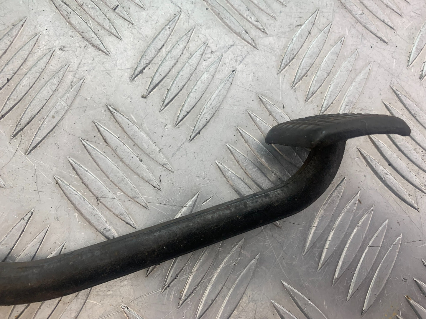 KAWASAKI GT550 GT 550 REAR BRAKE PEDAL YEAR 1984-87 (CMB1141)
