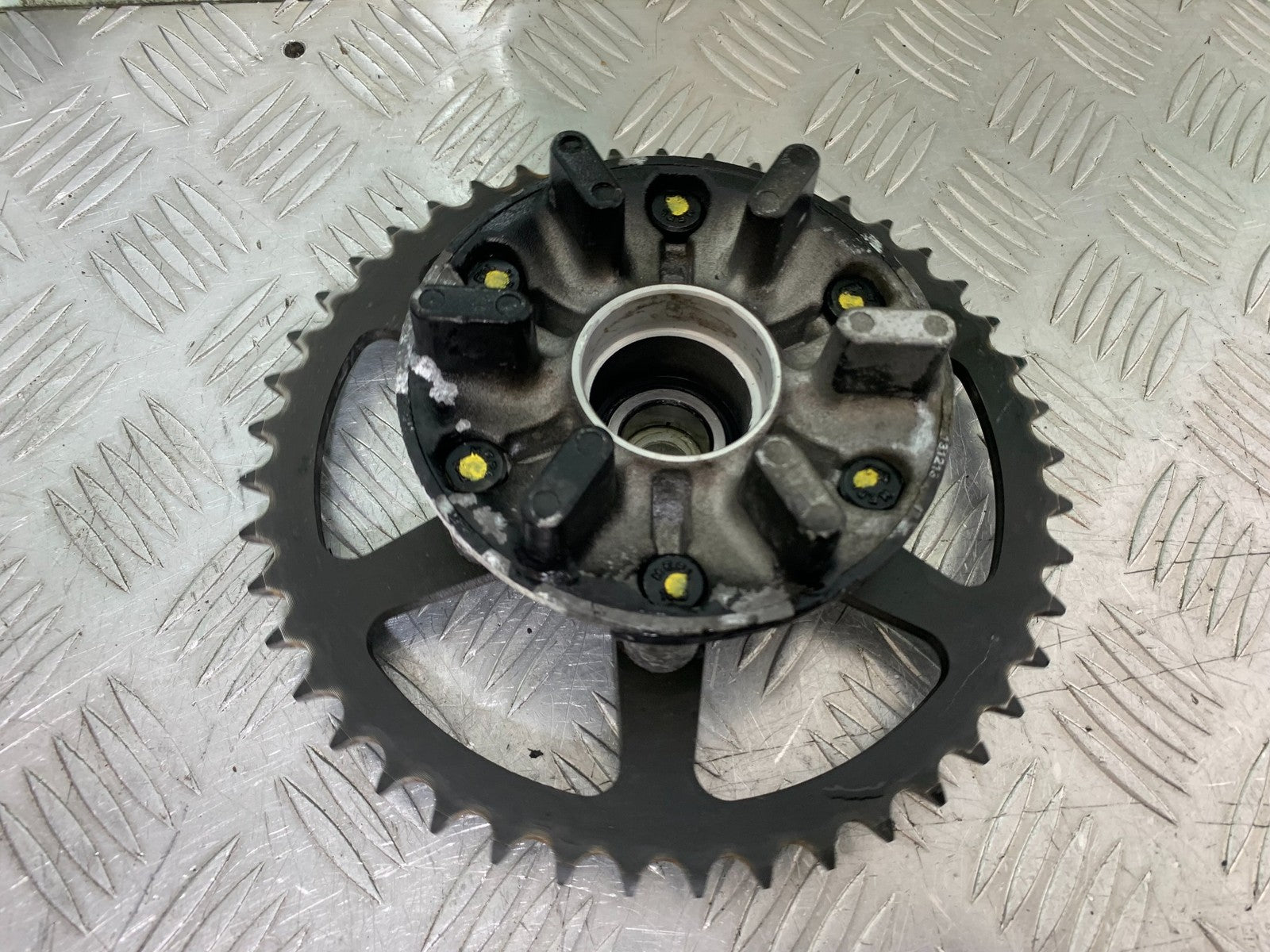 KTM DUKE 125 SPROCKET CARRIER  YEAR 2017-2022 (CMB1274)