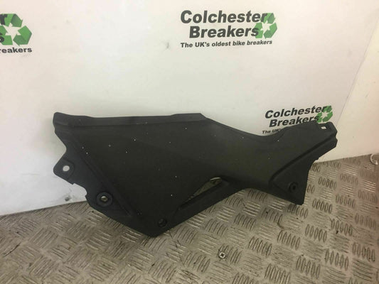 HONDA CBR125 CBR 125 RIGHT LOWER TANK PANEL  YEAR 2011-2014