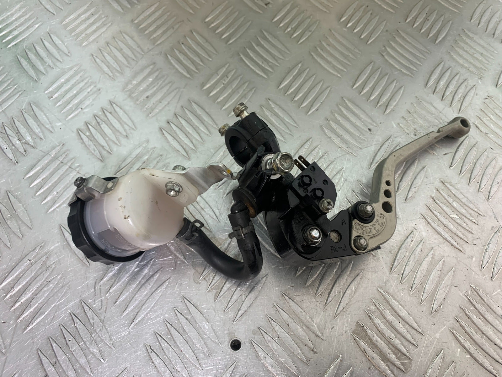 MV AGUSTA 800 F3 FRONT BRAKE MASTER CYLINDER   YEAR 2013-2016 (CMB1152)