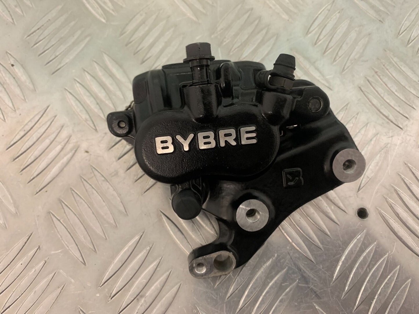 ROYAL ENFIELD 350 CLASSIC FRONT CALIPER  YEAR 2022 (STOCK 967)