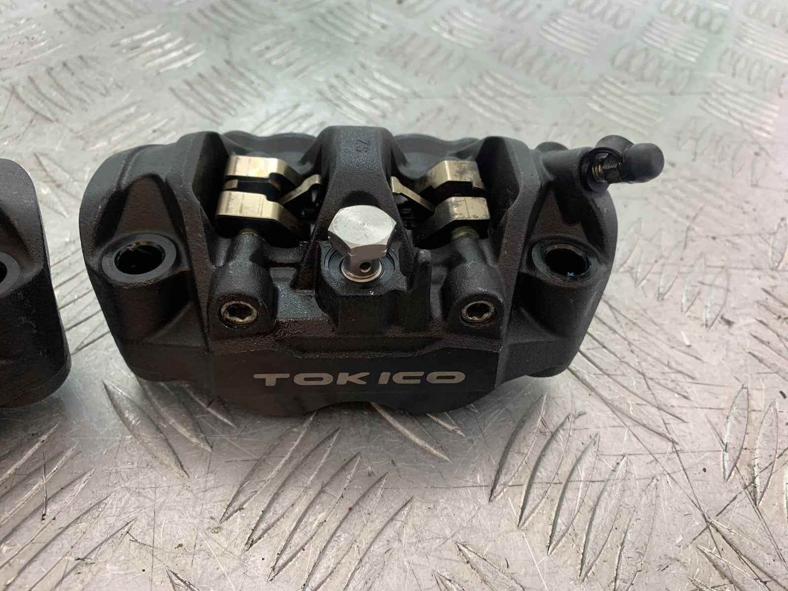 HONDA CBR1000 rr FIREBLADE FRONT BRAKE CALIPERS  2008-2011 (CMB1253)