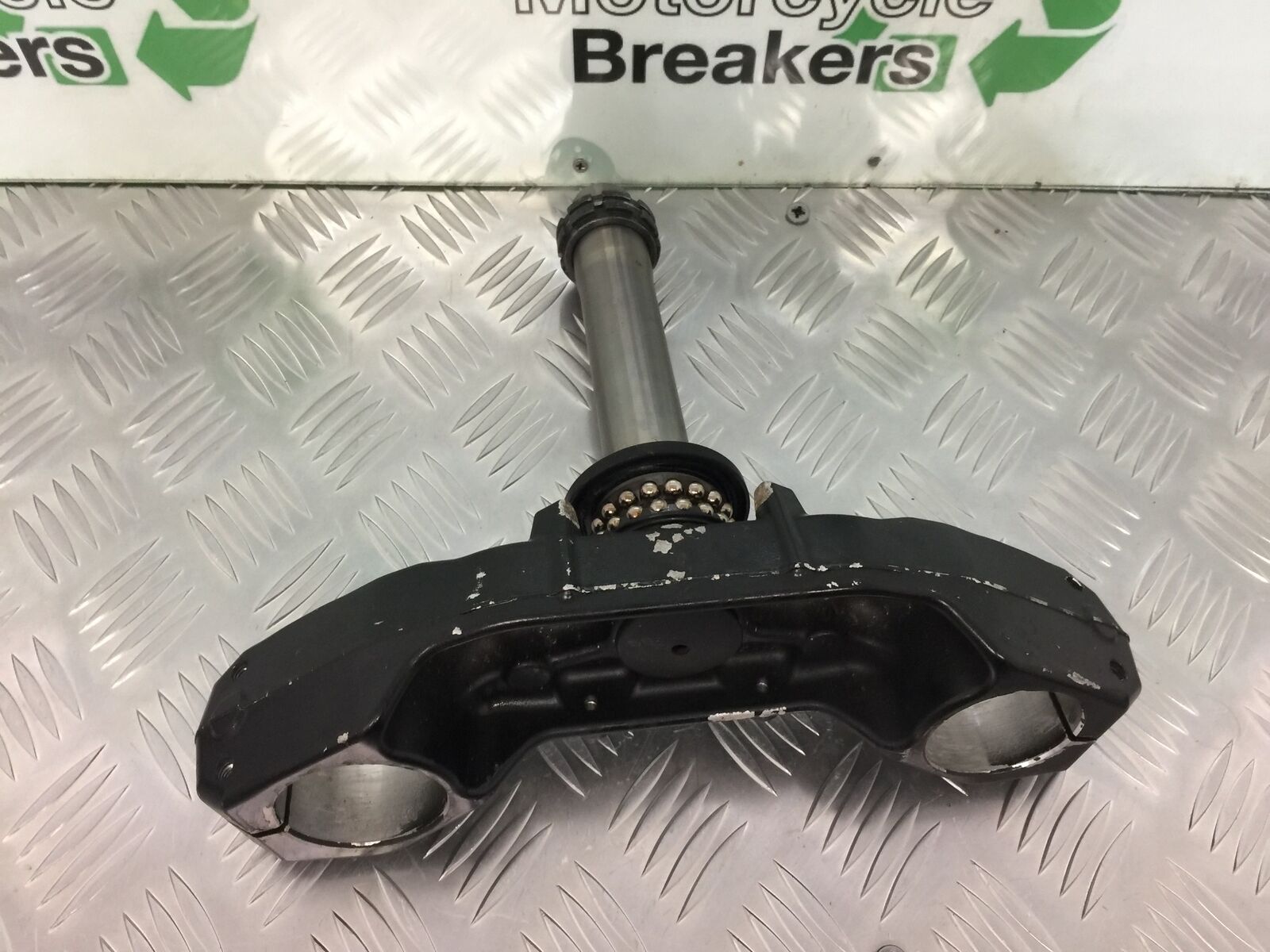 KAWASAKI Z1000 Z 1000 BOTTOM YOKE YEAR 2007-2009  (STOCK 927)