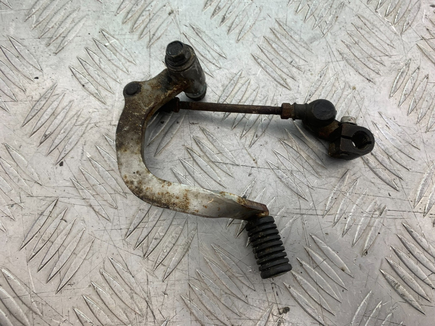 HONDA ST1100 PAN EUROPEAN GEAR LEVER  YEAR 1993-2001 (CMB1195)