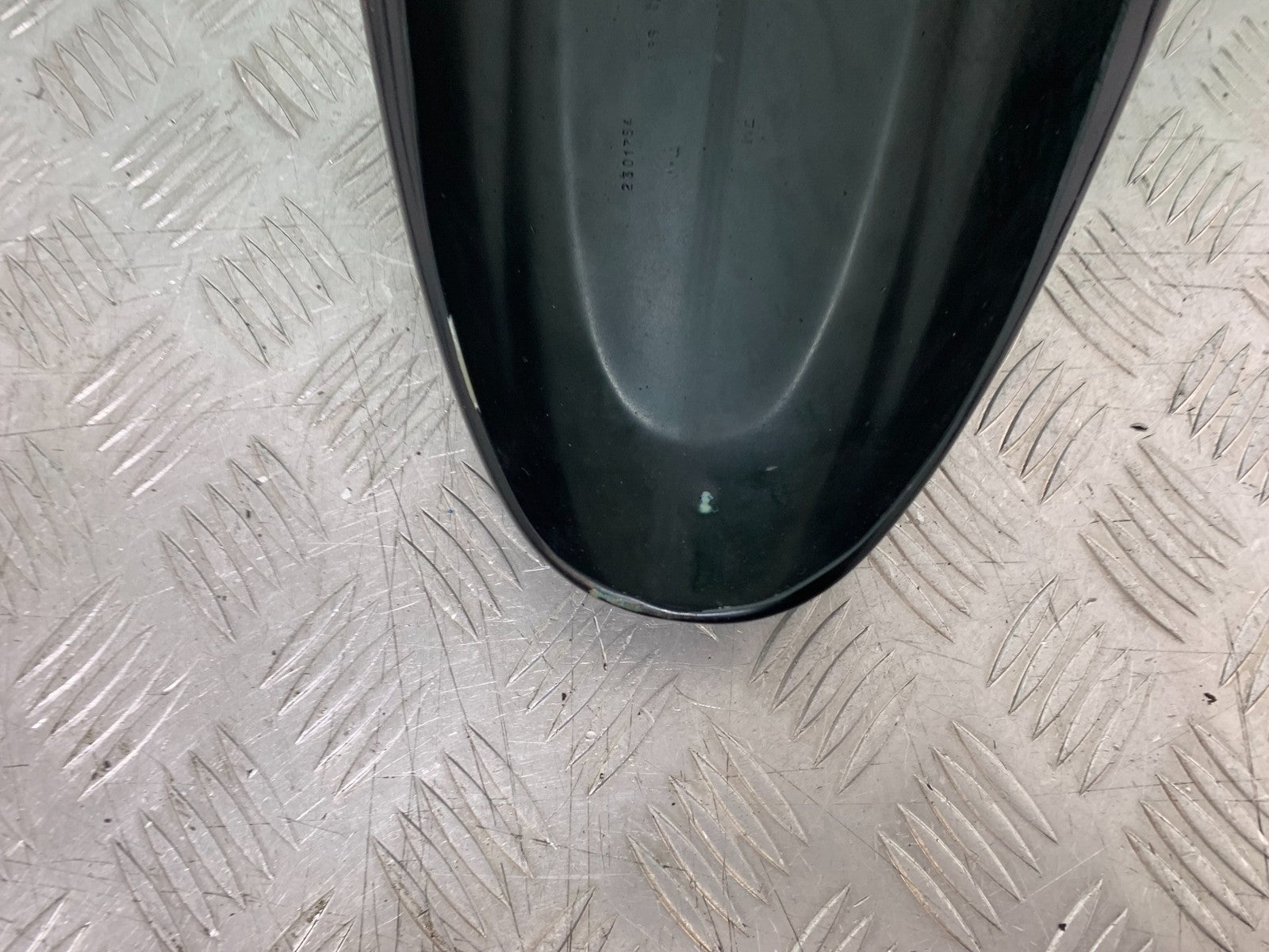 TRIUMPH 955i SPRINT ST FRONT MUDGUARD  YEAR 1999-04 (CMB1230)