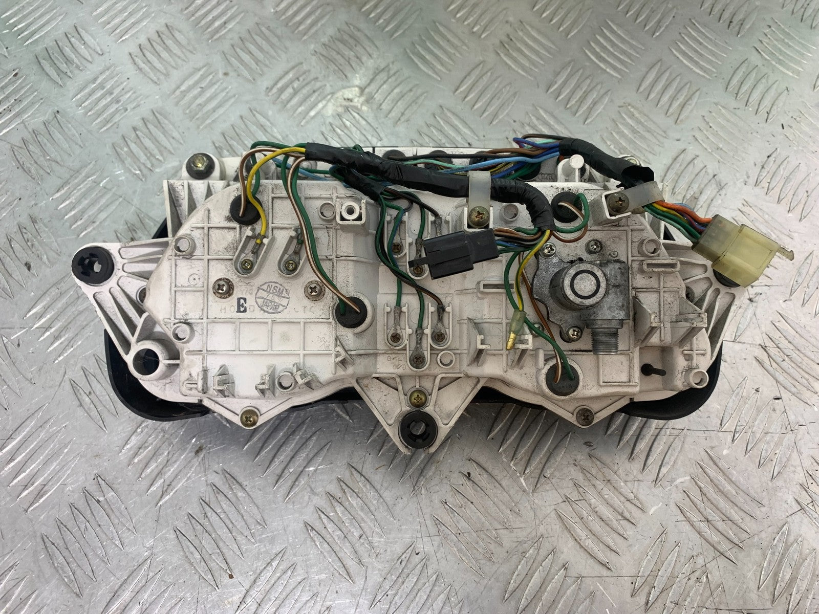 HONDA ST1100 PAN EUROPEAN CLOCK SPEEDO DASH YEAR 1993-2001 (CMB1195)