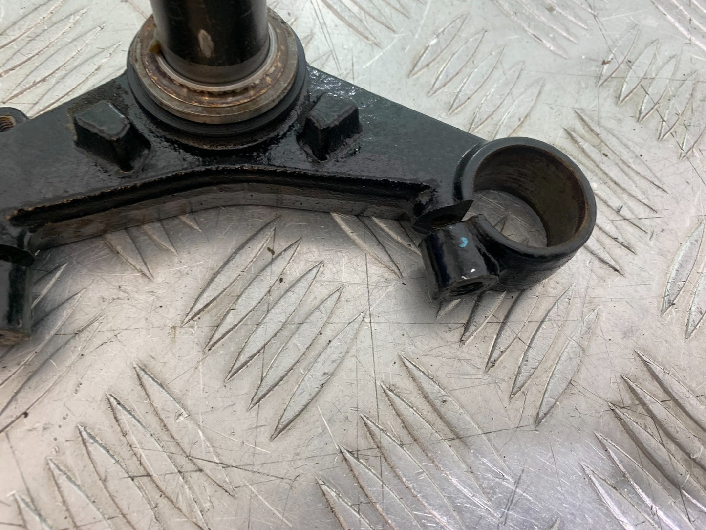 HONDA CBF125 CBF 125 BOTTOM YOKE   YEAR 2009-14 (CMB1182)