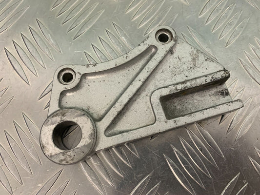 KAWASAKI Z750 Z 750 REAR CALIPER BRACKET   YEAR 2004-2006  (STOCK 963)