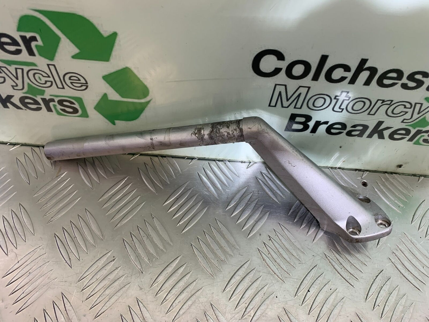YAMAHA FJR1300 FJR 1300 LEFT HANDLEBAR   YEAR 2001-05 (CMB1005)