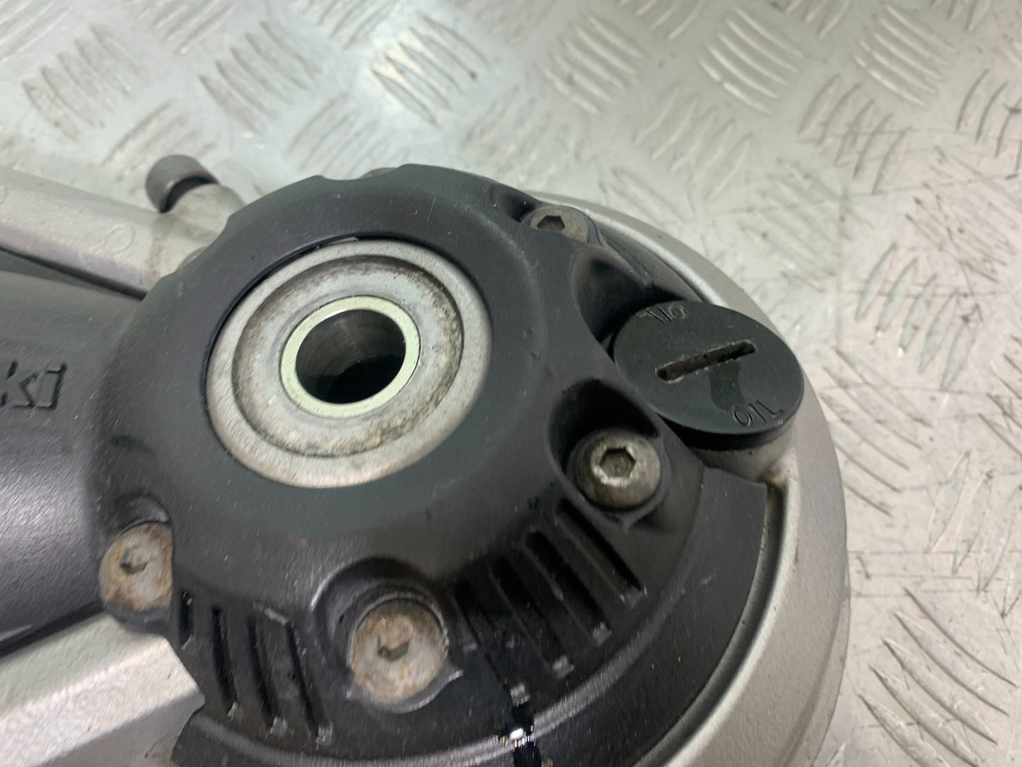 KAWASAKI GTR1400 GTR 1400 REAR DIFF YEAR 2007-2009 (CMB1306)