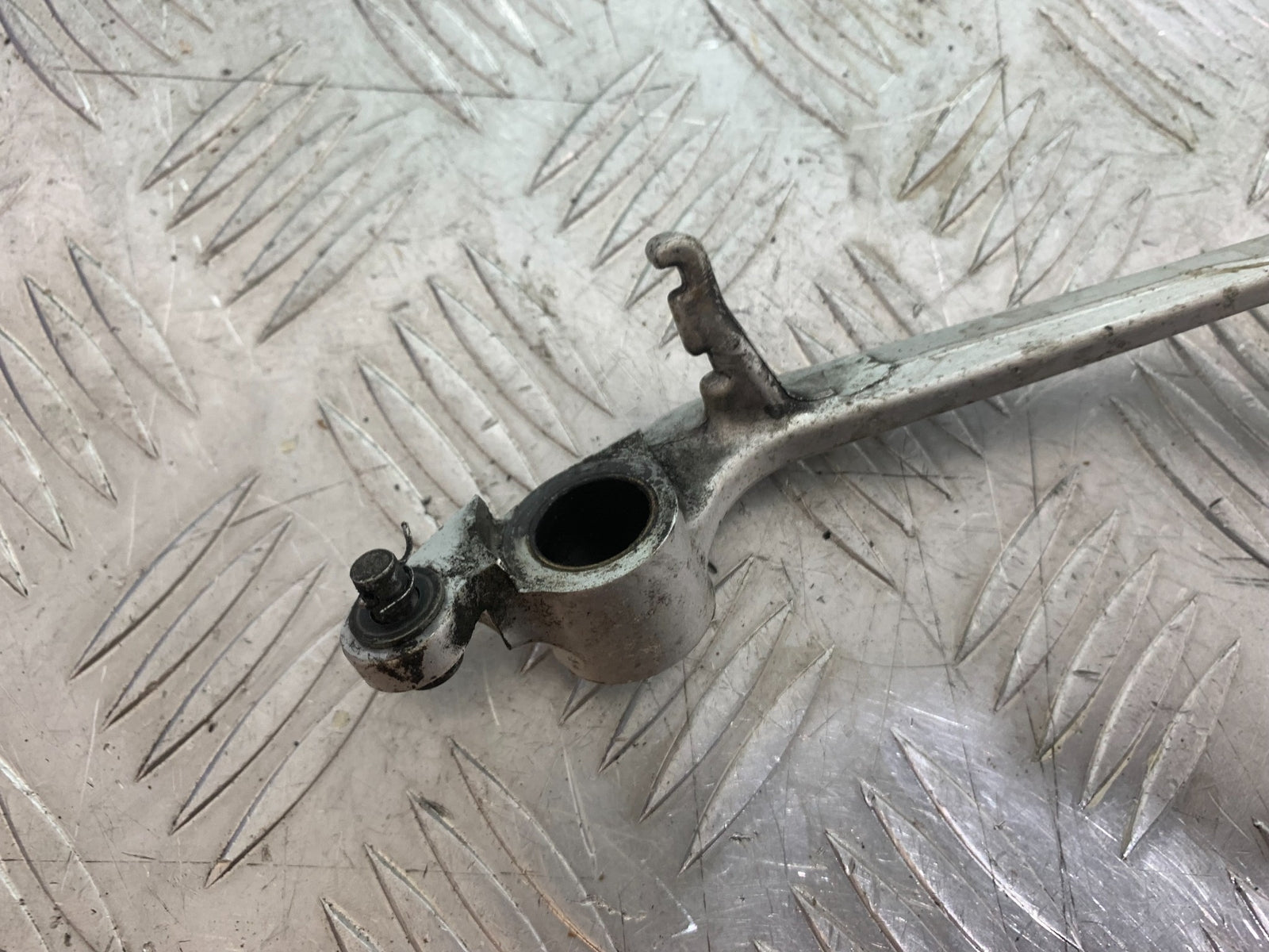 YAMAHA YZF R1 REAR BRAKE PEDAL YEAR 2004-2006 (CMB1155)