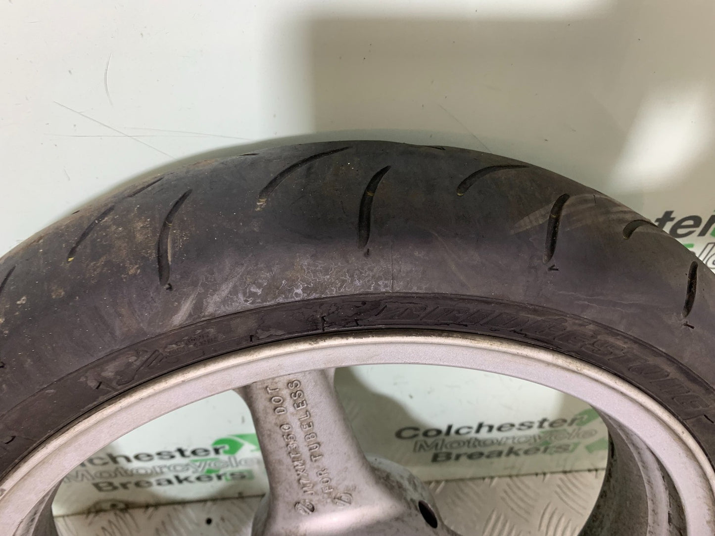KAWASAKI ZX6R ZX6 J FRONT WHEEL  YEAR 2000 (CMB1312)