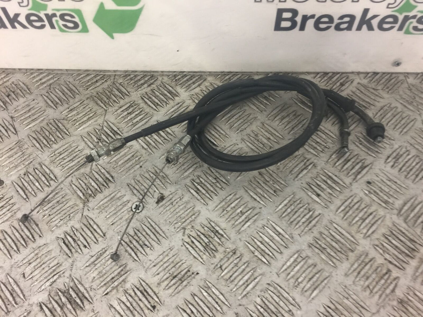 SUZUKI GSXR600 GSXR 600  K1 K2 THROTTLE CABLES  YEAR 2000