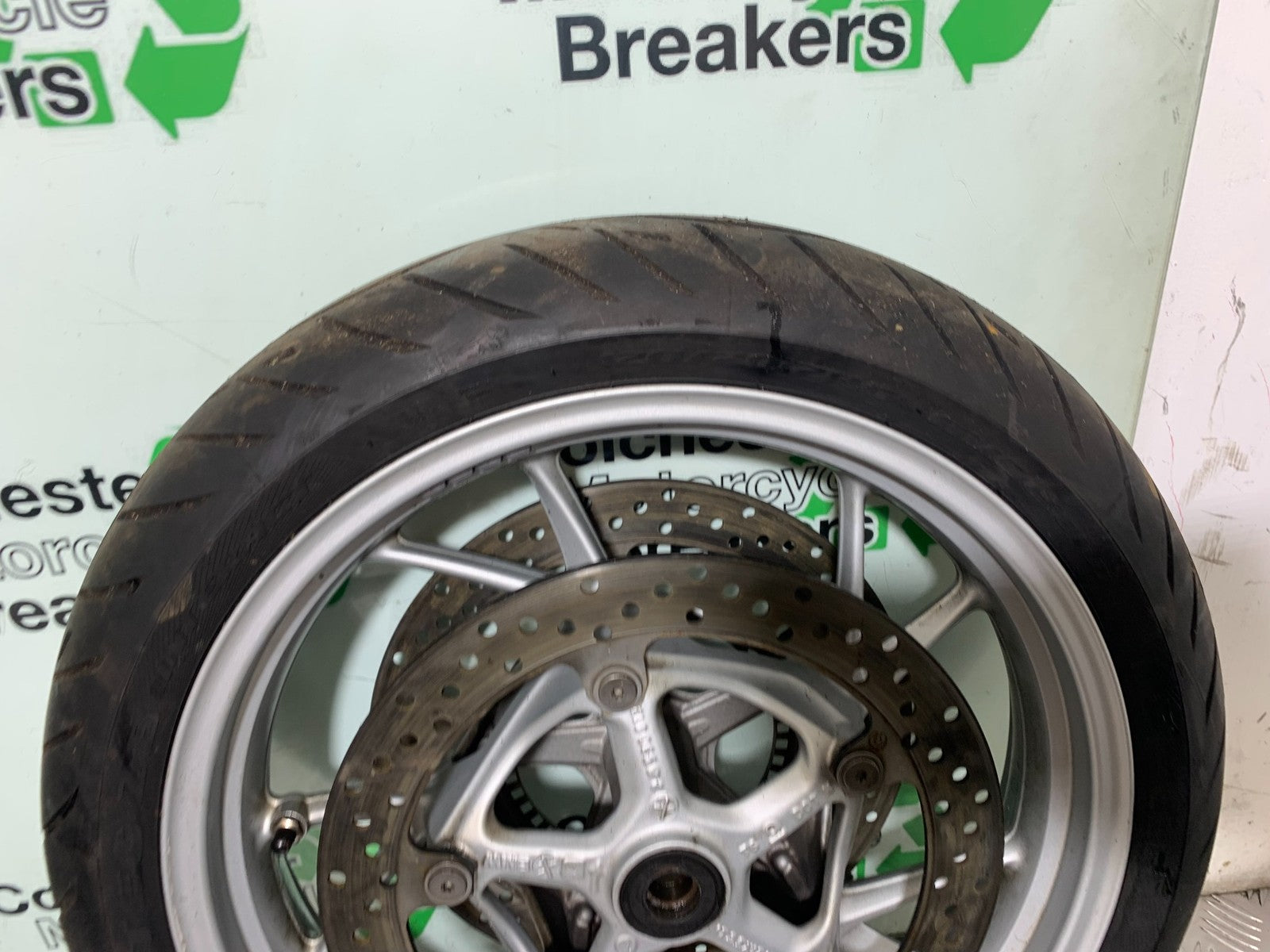 BMW F800 GT FRONT WHEEL AND DISCS  YEAR 2013-2017 (CMB1248)