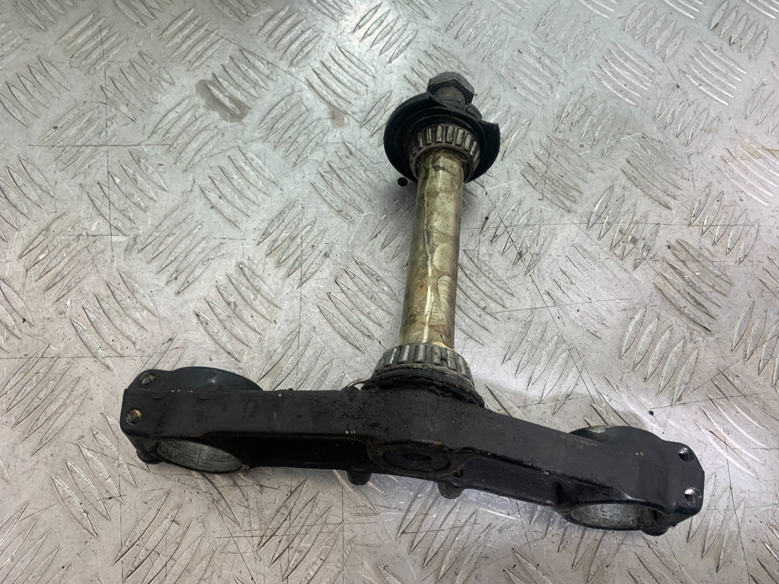 BMW R850 R R850R BOTTOM YOKE  YEAR 1994-2002 (CMB1170)