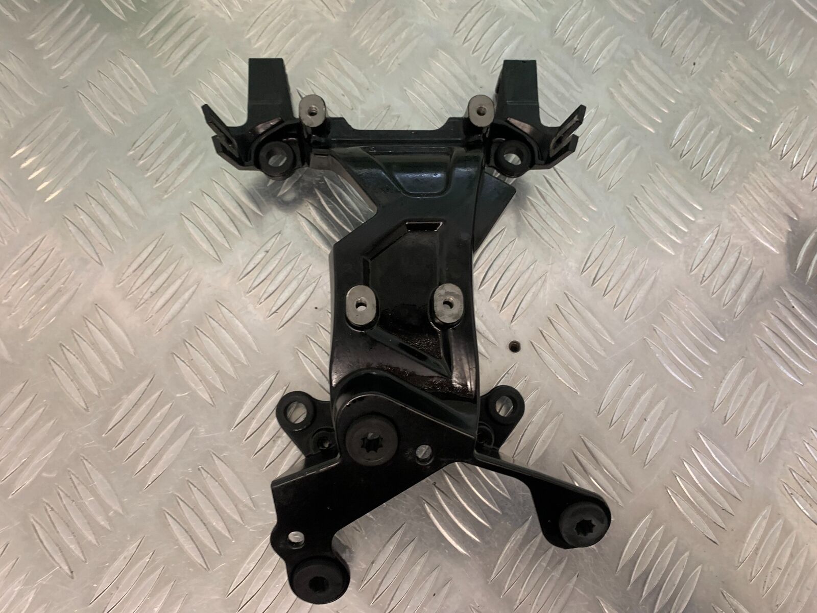 TRIUMPH TIGER 800 XCX SPEEDO BRACKET  YEAR 2015-2017  (STOCK 966)