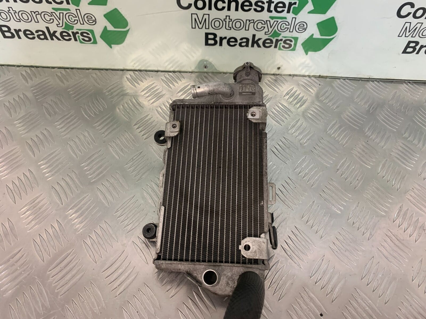 HONDA CRF1000 (DCT) AFRICA TWIN RIGHT RADIATOR   YEAR 2019 (STOCK 962)