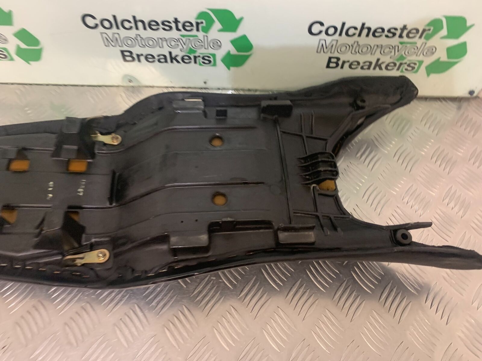 HONDA CBR600 CBR 600 F4I SEAT YEAR 2001-2003  (STOCK 978)