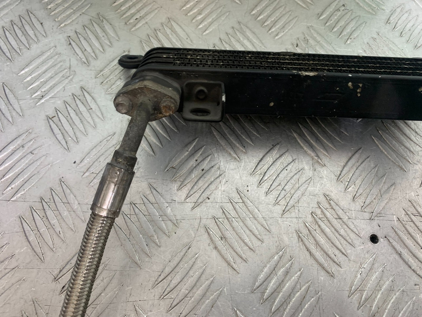 TRIUMPH 1050 SPRINT GT OIL COOLER AND LINES YEAR 2010-2016 (CMB1250)